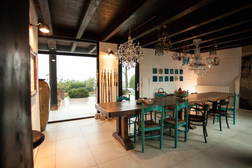 Cubo Con Vista Gradara Exterior foto